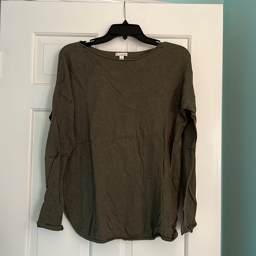 Gap classic crew neck sweater olive green size small